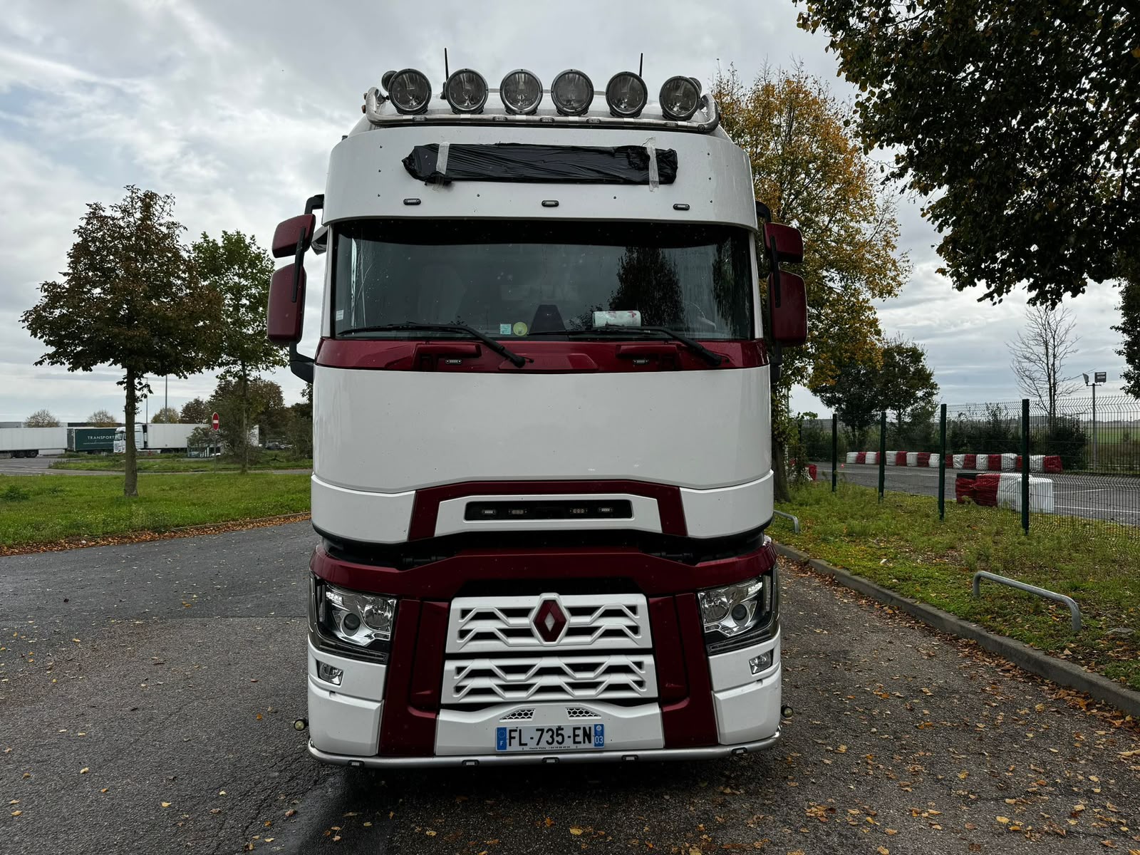 RENAULT T520